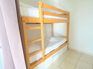 2 bedrooms, free WiFi, bed sheets