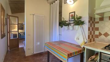 Microonde, forno, seggiolone