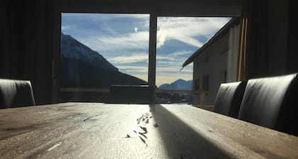 Bonito apartamento para 8 personas con WIFI, TV y balcón