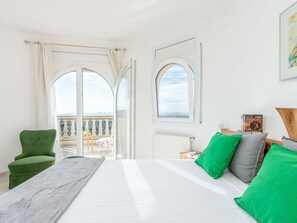 4 soverom, reiseseng for barn og wi-fi (inkludert)