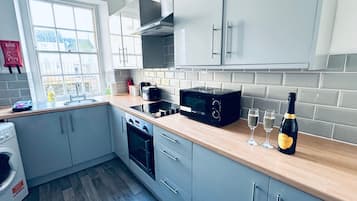 Fridge, microwave, oven, toaster