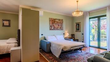 2 Schlafzimmer, Reisekinderbett, kostenloses WLAN