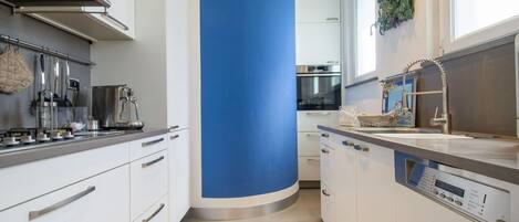 Microwave, oven, dishwasher, toaster