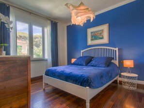 3 bedrooms, travel cot, free WiFi