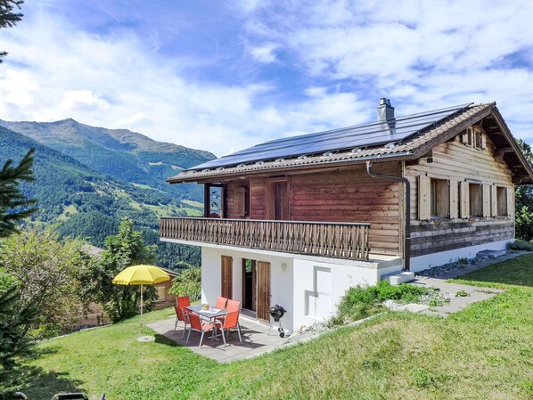 Exterior - Lovely apartment for 6 guests with WIFI, TV, patio and panoramic view (Bürchen)