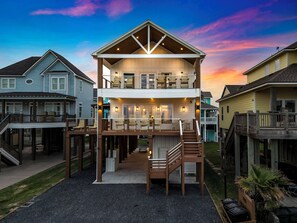 Exterior - Luxurious Beachfront Oasis w/ Private Pool & Elevator (Bolivar Peninsula)