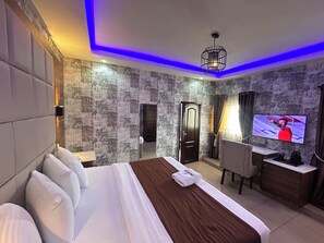 Wi-Fi gratuit, draps fournis