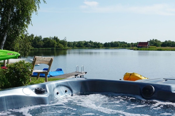 Piscine, Mobilier De Jardin, Loisir, Luminaire Plomberie, Jacuzzi, Recours, Plante D'Appartement, Aménagement Paysager, Chaise