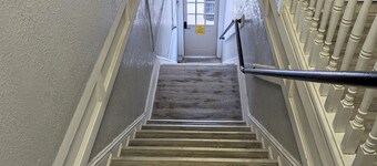 Quaint 1BR with Kitchenette