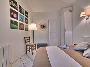 1 soverom, reiseseng for barn, wi-fi (inkludert) og sengetøy