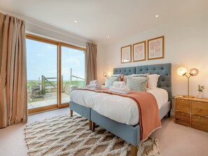 3 soverom, wi-fi (inkludert) og sengetøy