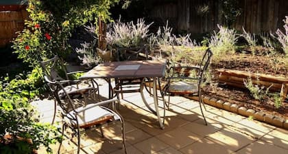The Marigot House-MEMORYFOAM MATTRESSES&BIG SCREEN