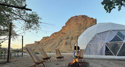 Capitol Reef Dome | Yucca