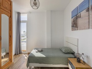 2 dormitoris, un bressol de viatge i wifi gratuïta