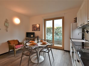 Microwave, oven, dishwasher, toaster