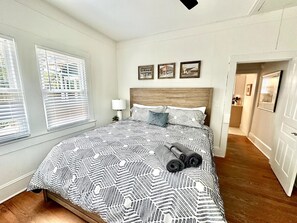 1 sovrum, strykjärn/strykbräda, gratis wi-fi och sängkläder