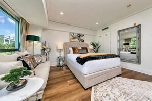 صورة غير مصنفة، 3 من 25، زرّ