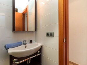 Hair dryer - Lovely apartment for 4 people with A/C, WIFI, TV and terrace (Llançà)