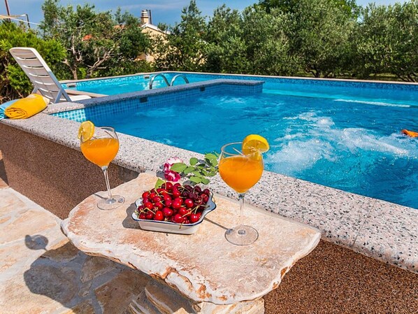 Pool - Wonderful private villa for 10 guests with WIFI, private pool, A/C, TV, terrace and pets allowed (Solin)
