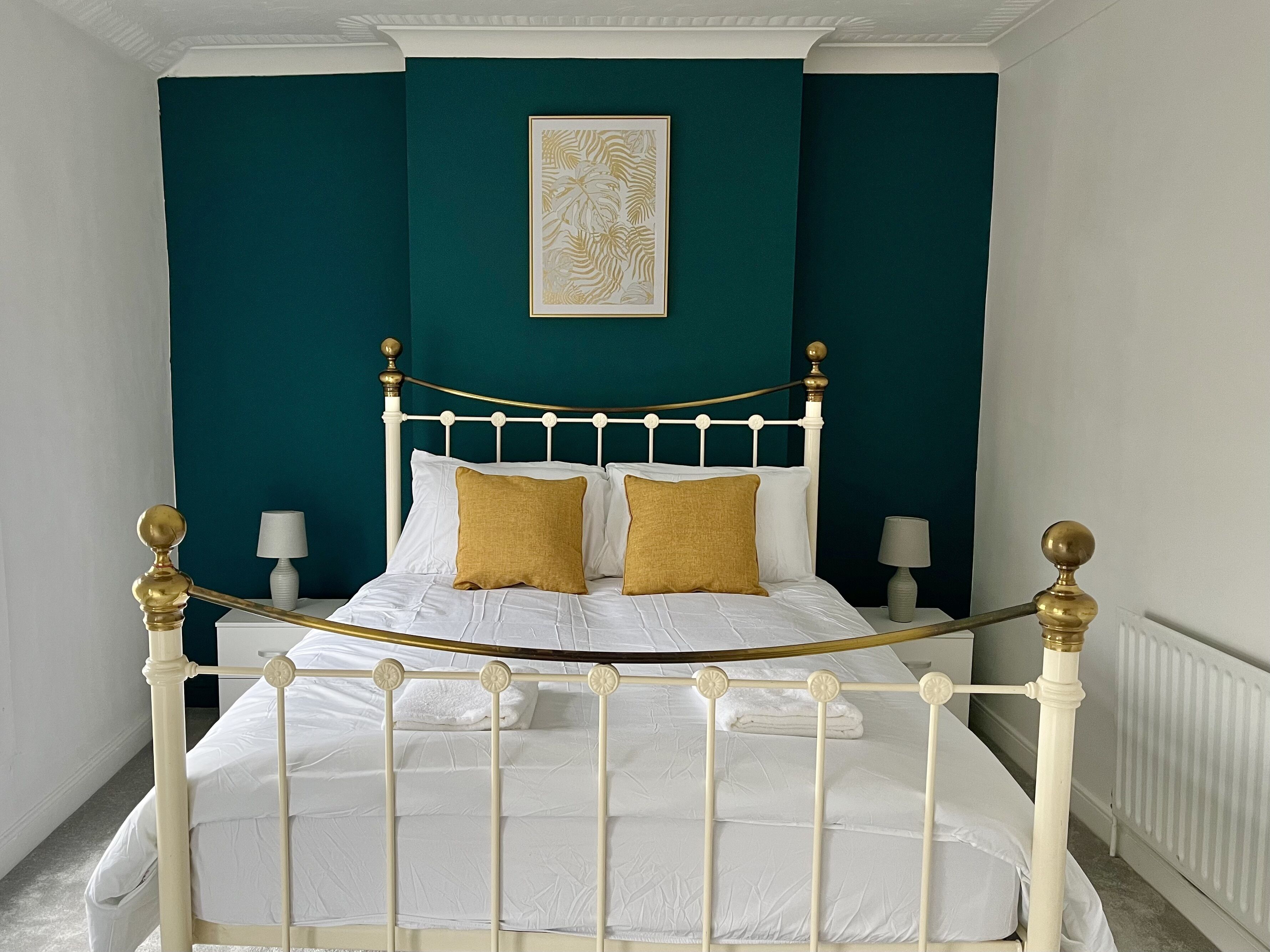 3 bedrooms, WiFi, bed sheets