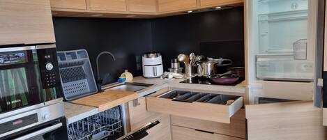 Fridge, microwave, oven, dishwasher