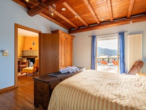 2 dormitoris, un bressol de viatge i wifi gratuïta 