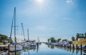 Marina - Beautiful ship in Sagard with sauna (Sagard)