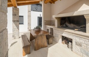 Outdoor dining - Awesome apartment in Porec with WiFi (Porec)