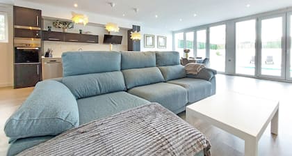 Gorgeous home in Riba-Roja de Turia