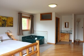 Bathroom - Aurum Lodge (Cline River)