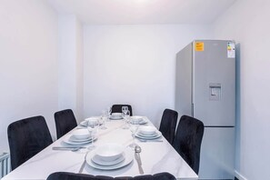 Dining - Stylish Home for 9 | Pool Table | Garden | Parking (Manchester)