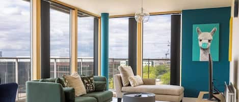 Televisión y oficina