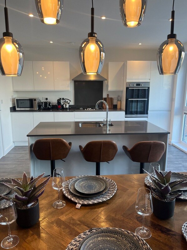 Micro-ondas, torradeira, especiarias