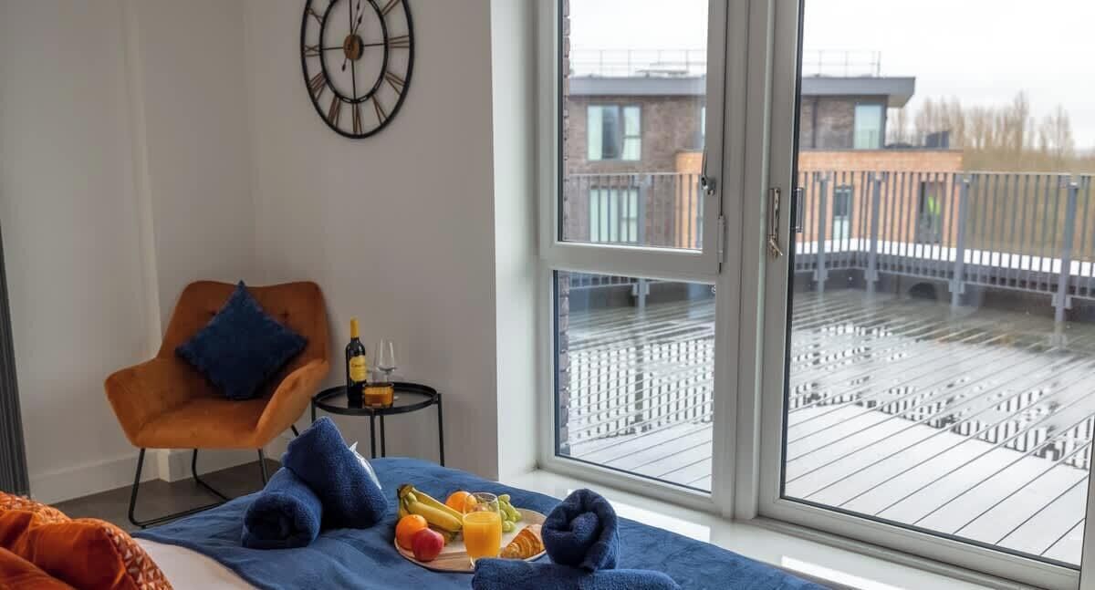 3 bedrooms, iron/ironing board, travel cot, WiFi