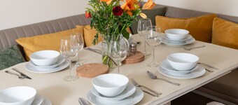 Beautiful cottage style 3-bed, Free Parking, Wi-Fi