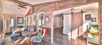 NEW Lakefront 3 bed chalet Wi-Fi
