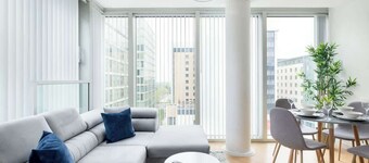 2BR| Free Parking | Walk to Shops, Centre & Xscape