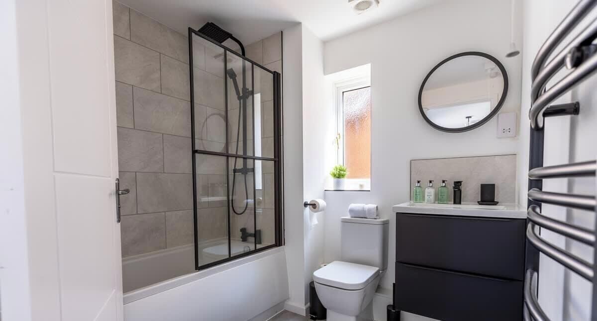 Een douche, een haardroger