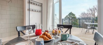 2 bedroom accommodation in Goodwick