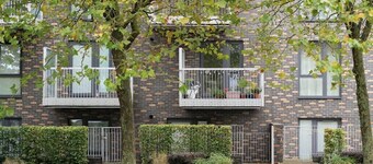 1Bed | Smart TV + Parking | Walk to Shops & Xscape