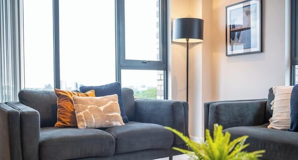 Télévision, espaces bureaux