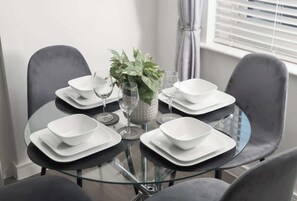 تناول الطعام