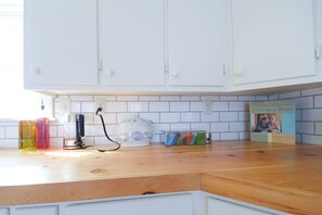 Interior - Fully Updated Airy Historic Home in West Rockport (Rockport)