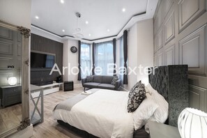 1 slaapkamer, een bureau, een strijkplank/strijkijzer, gratis wifi