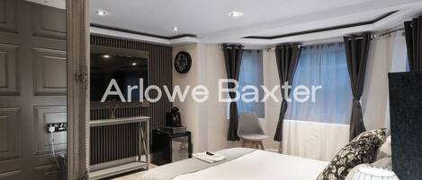 1 bedroom, iron/ironing board, free WiFi