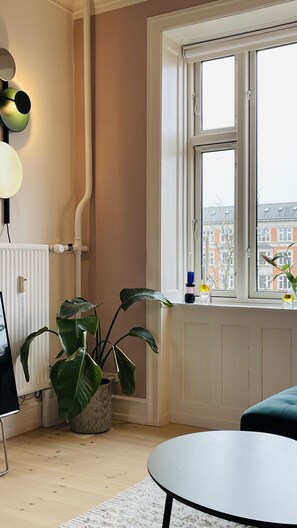TV - City Apartment in Frederiksberg with 1 bedrooms sleeps 2 (Frederiksberg)