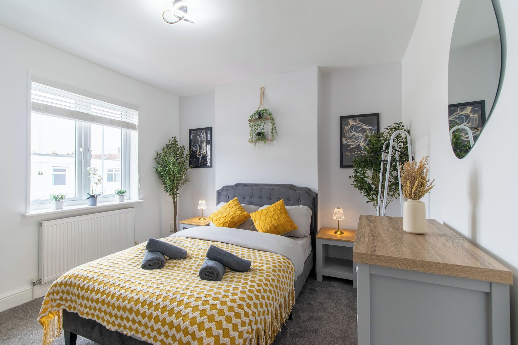 3 bedrooms, iron/ironing board, free WiFi