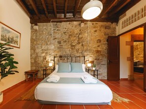 1 sovrum, strykjärn/strykbräda, internet och sängkläder