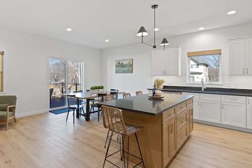 The Dells Domain 2.0