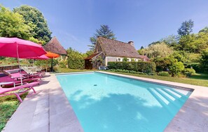 A heated pool - Lovely home in Salignac-Eyvigues (Salignac-Eyvigues)